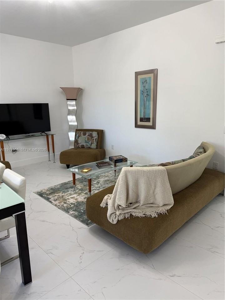 18 Organ St #18 - Photo 4 of 27