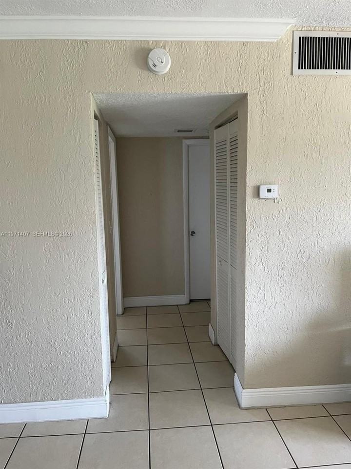 898 Nw 45th Ave #42 - Photo 7 of 13