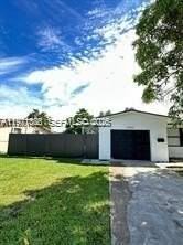 19823 Sw 119th Ct - Photo 3 of 33