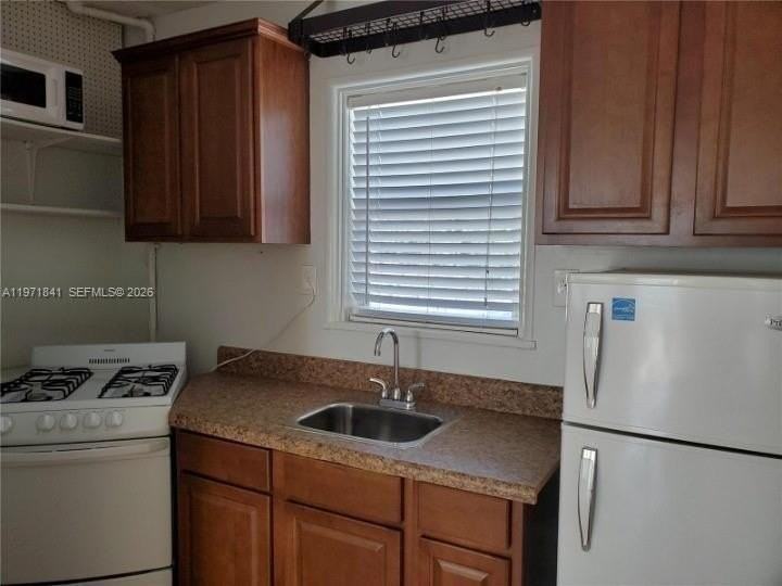 309 Crocus Ter #10 - Photo 5 of 10