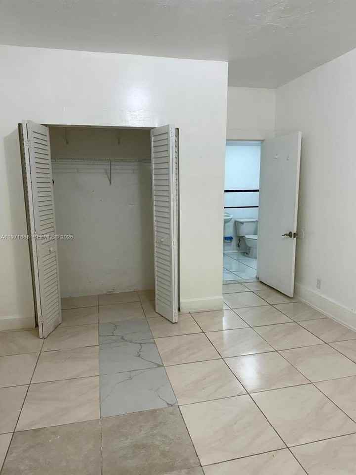 2282 Sw 15th St #2 - Photo 3 of 5