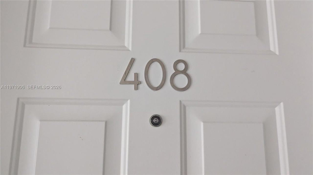 445 Sw 11th St #408 - Photo 4 of 29