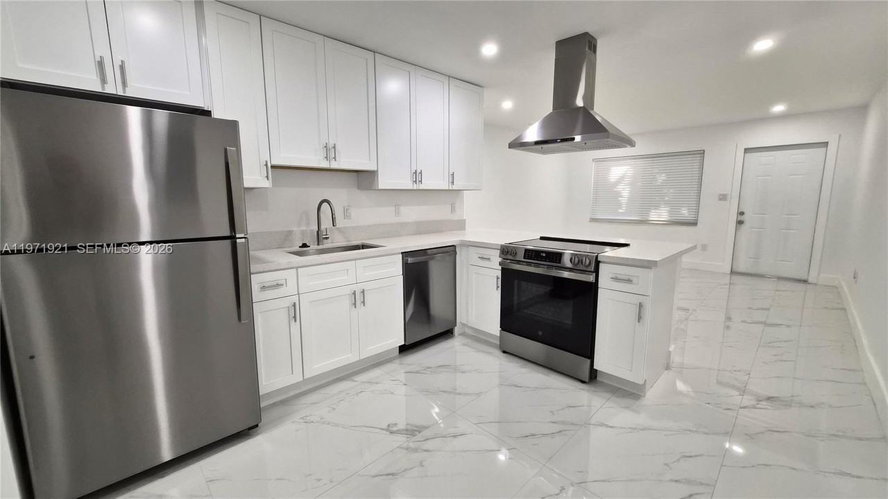 1825 Scott St #0 - Photo 2 of 7