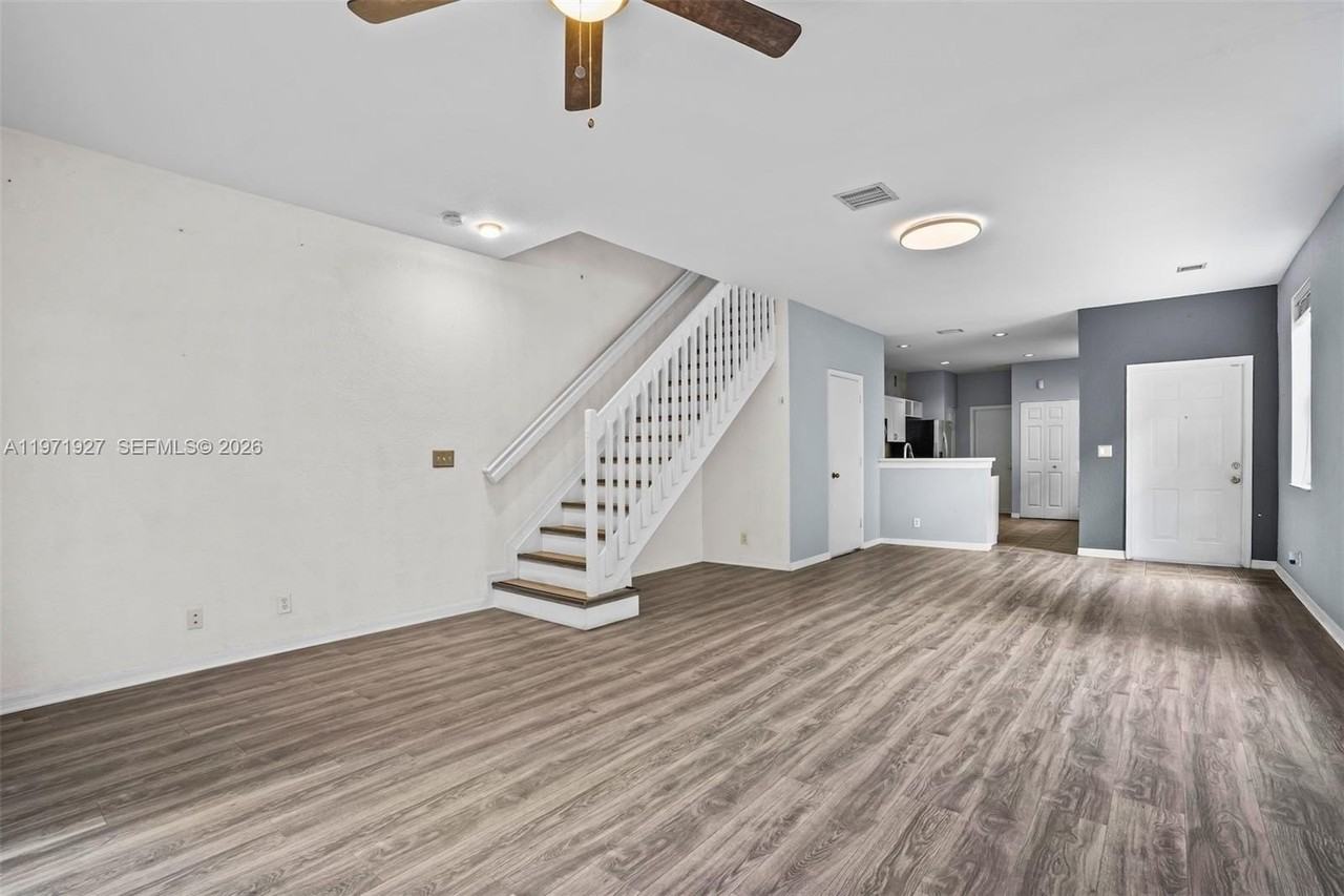 2167 Hacienda Ter #2167 - Photo 6 of 31