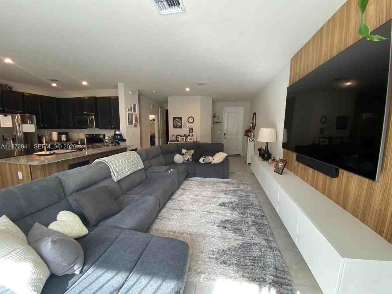 10820 Sw 232nd Ter #11820 - Photo 6 of 34