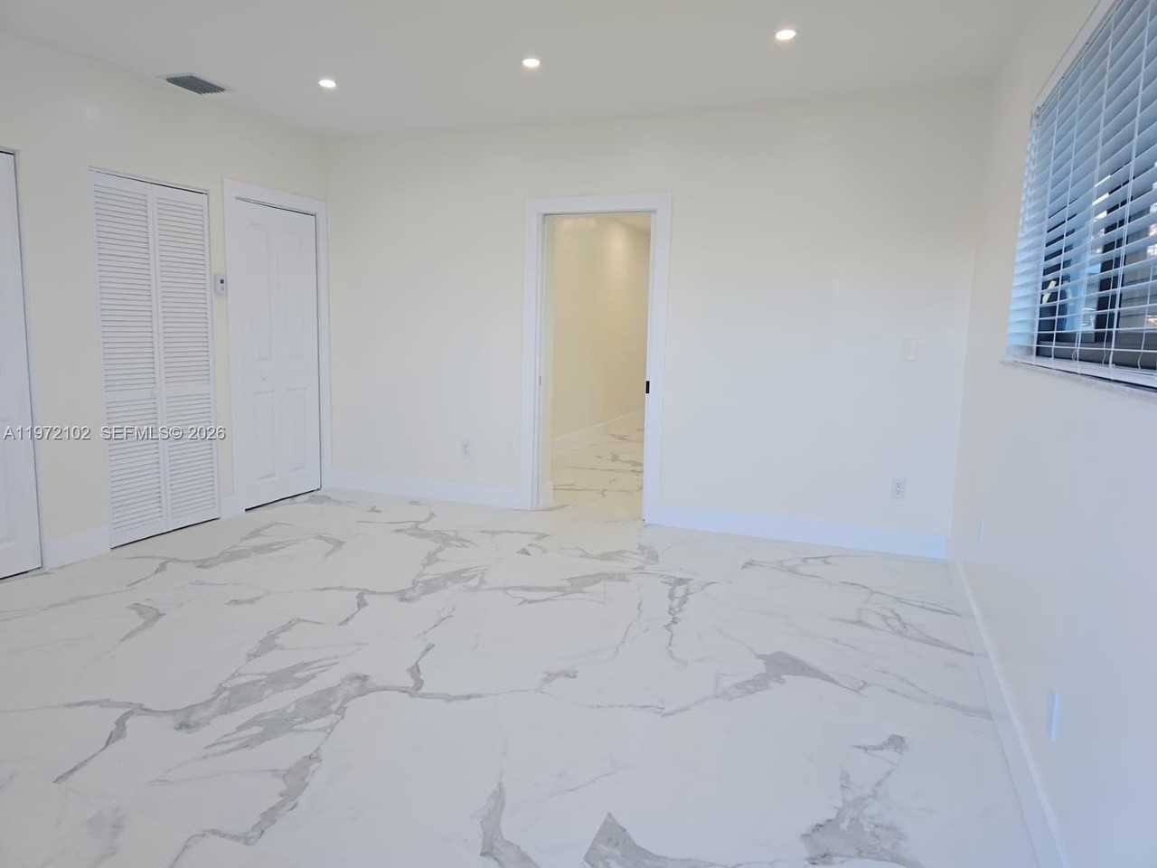 891 W 53rd St #1 - Photo 4 of 17