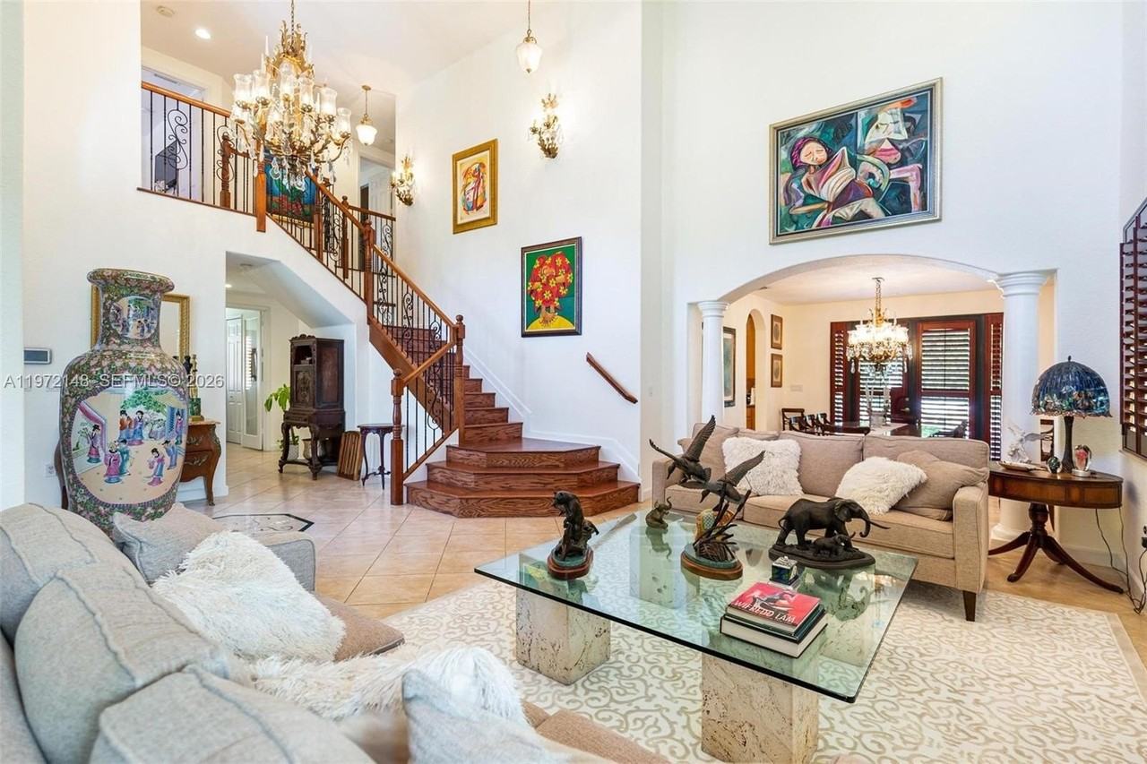 7587 Sw 189th St - Photo 4 of 50