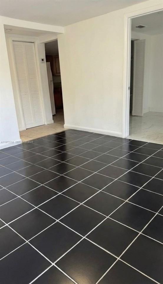 5158 Nw 23rd Ave #0 - Photo 3 of 19