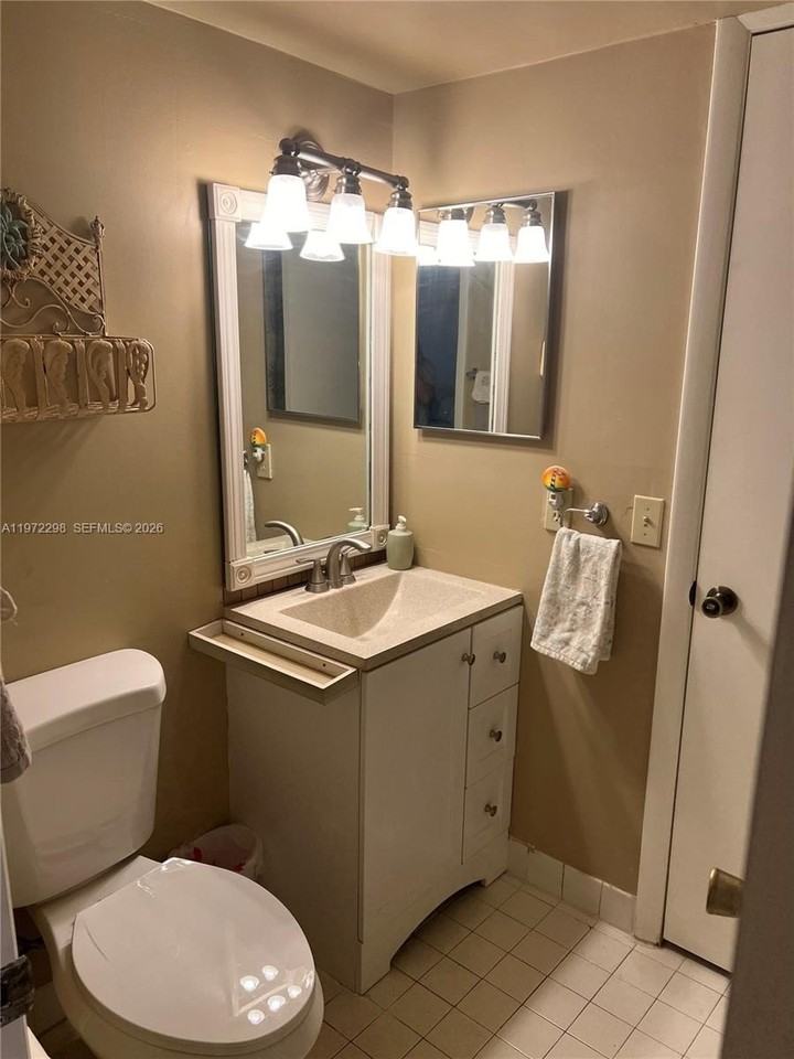 980 Constitution Dr #980J - Photo 6 of 9