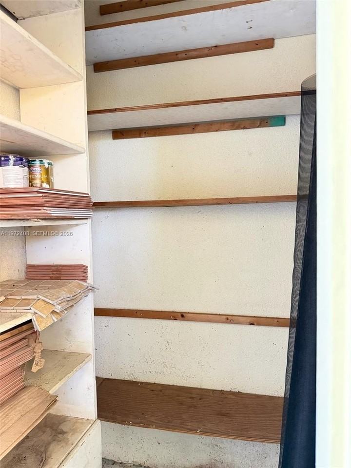 2035 Nw 46th Ave #D103 - Photo 5 of 30