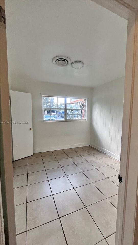 1020 Indiana Ave #0 - Photo 2 of 5