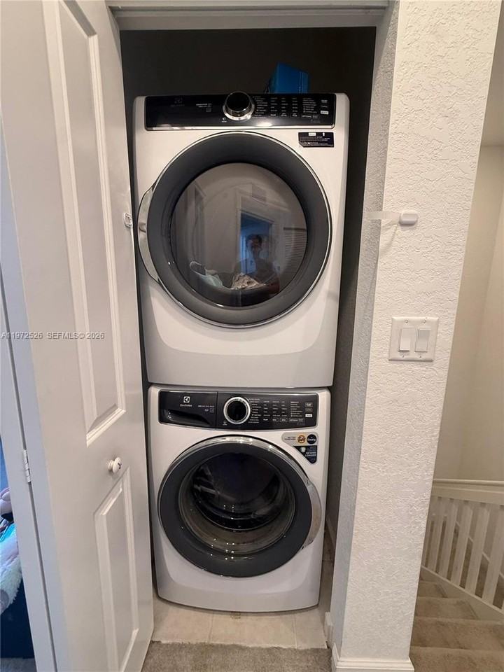 20378 Nw 6th Ave #20378 - Photo 7 of 13