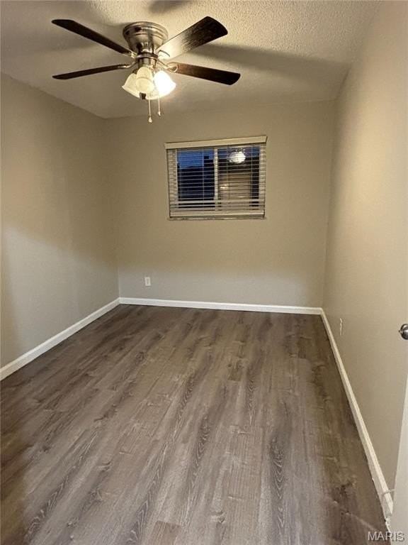 4164 Folsom Ave #B - Photo 6 of 7