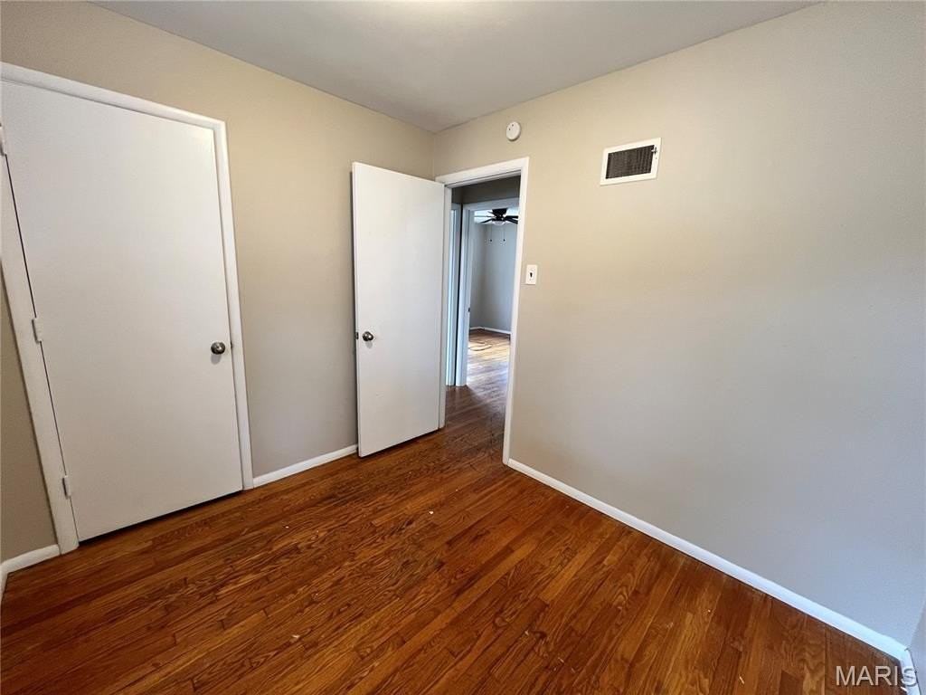 11909 Homestead Ave - Photo 5 of 16