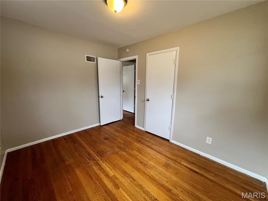 11909 Homestead Ave - Photo 7 of 16