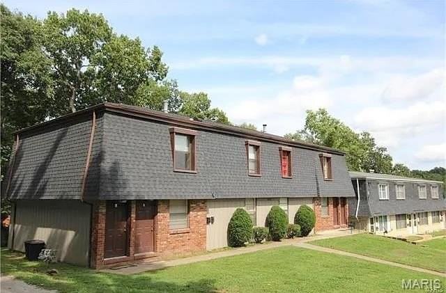 1104 Arrowhead Dr #D - Photo 2 of 18