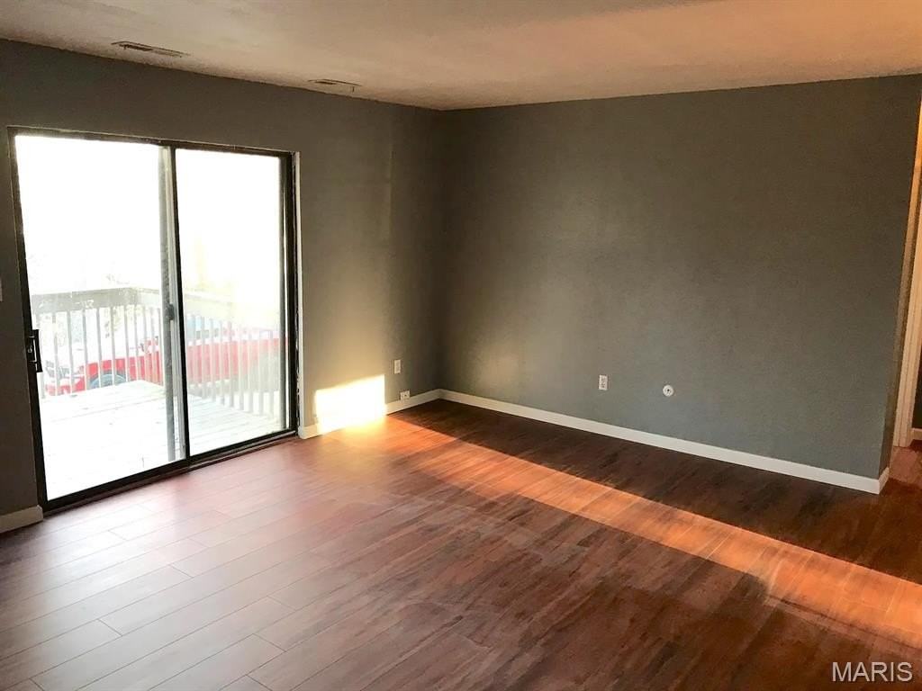 1104 Arrowhead Dr #D - Photo 7 of 18