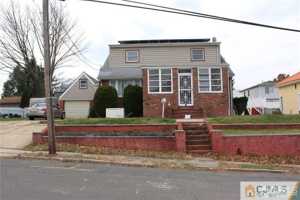 featured image of 35 Lavern St #2FL