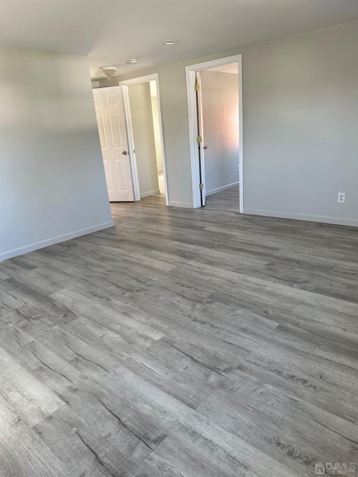 35 Lavern St #2FL - Photo 7 of 14