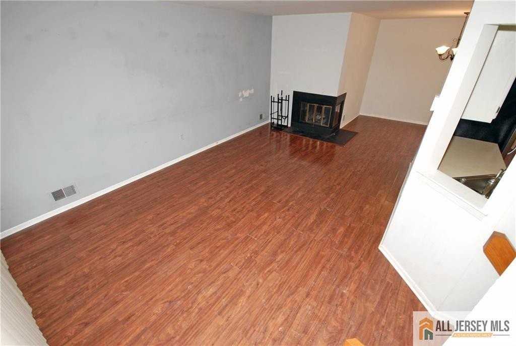 1150 Schmidt Ln - Photo 6 of 23