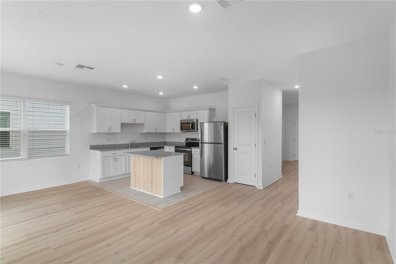 5938 Piney Shrub Pl - Photo 7 of 12