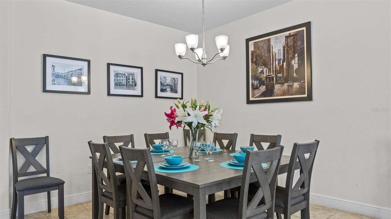 5266 Wildwood Way - Photo 4 of 19