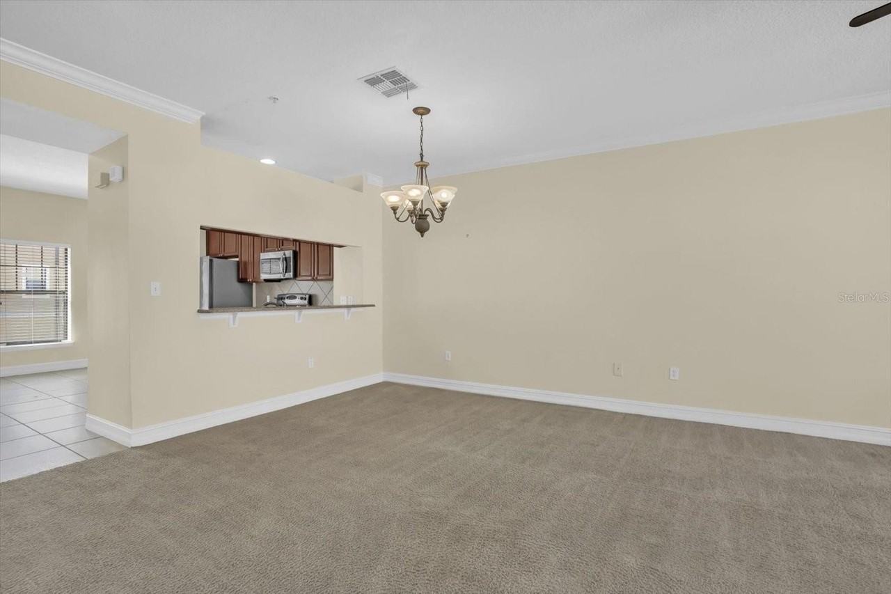 4636 Messina Dr - Photo 5 of 36