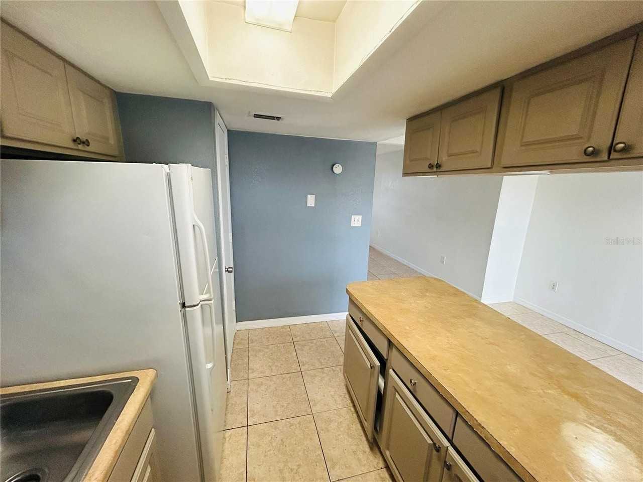 2775 L B Mcleod Rd #B - Photo 3 of 11