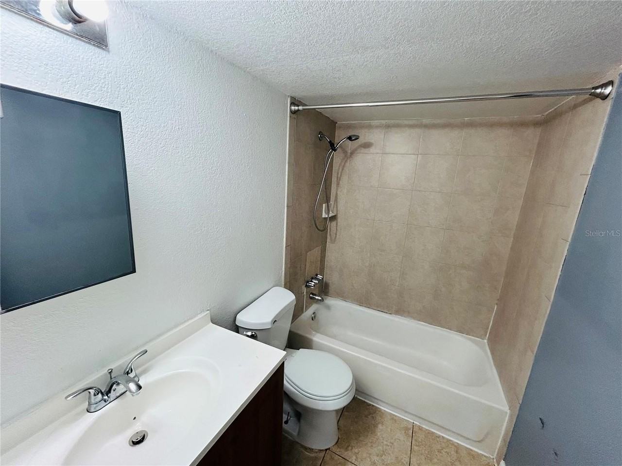 2775 L B Mcleod Rd #B - Photo 6 of 11