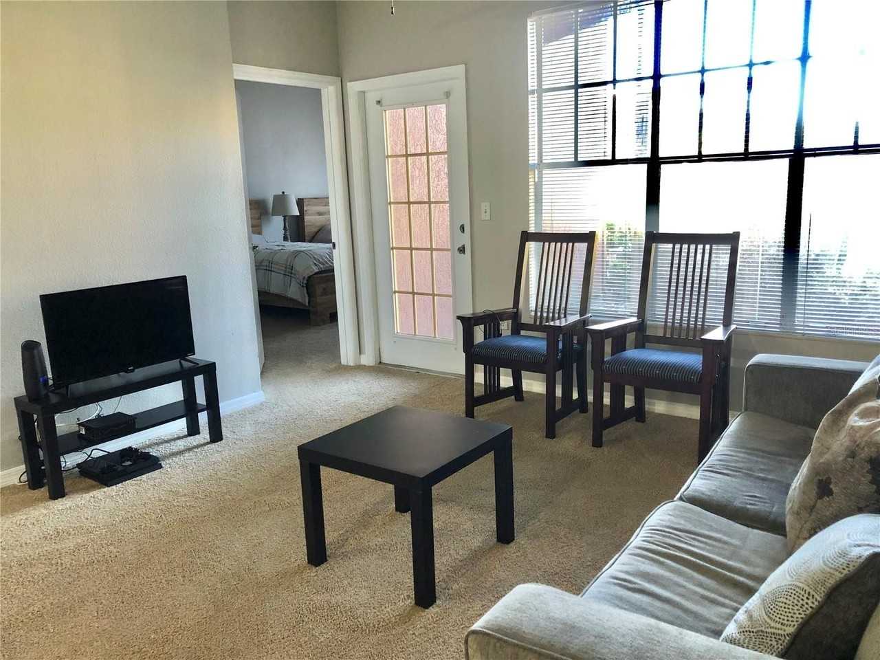 5542 Metrowest Blvd #104 - Photo 3 of 32