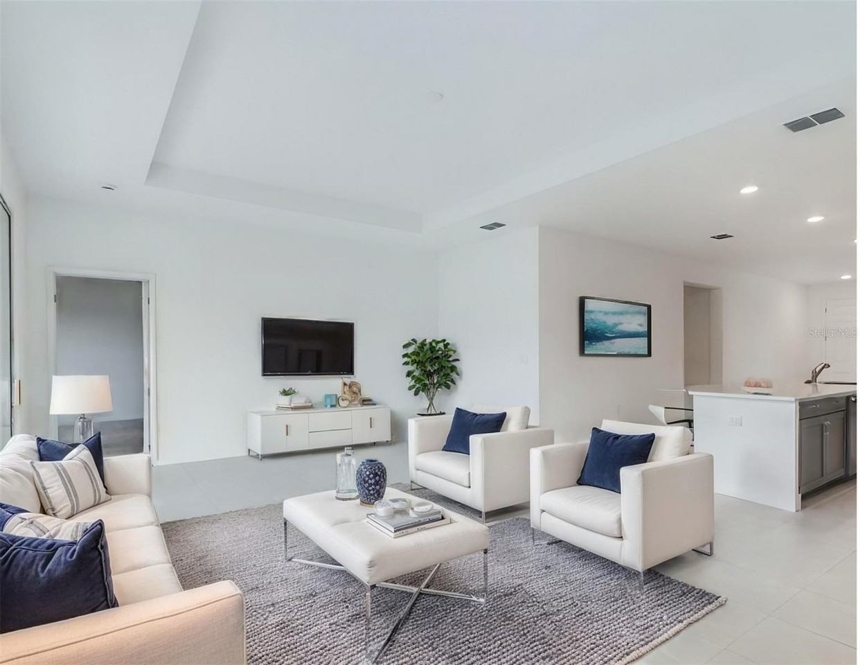 7261 Sw 61st Pl - Photo 2 of 39