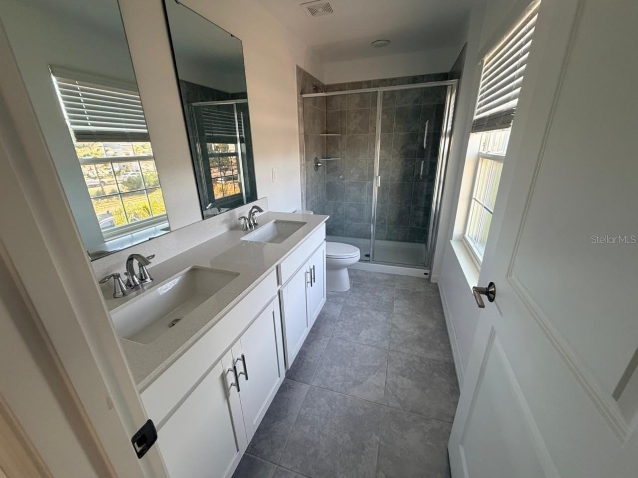 1661 Cross Prairie Pkwy - Photo 6 of 10