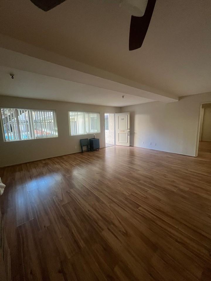 3137 W. 139th St. - Photo 6 of 32