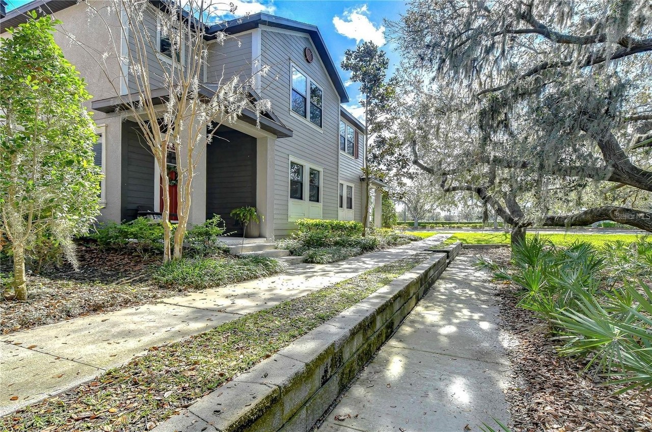 5703 Colony Glen Rd - Photo 3 of 50