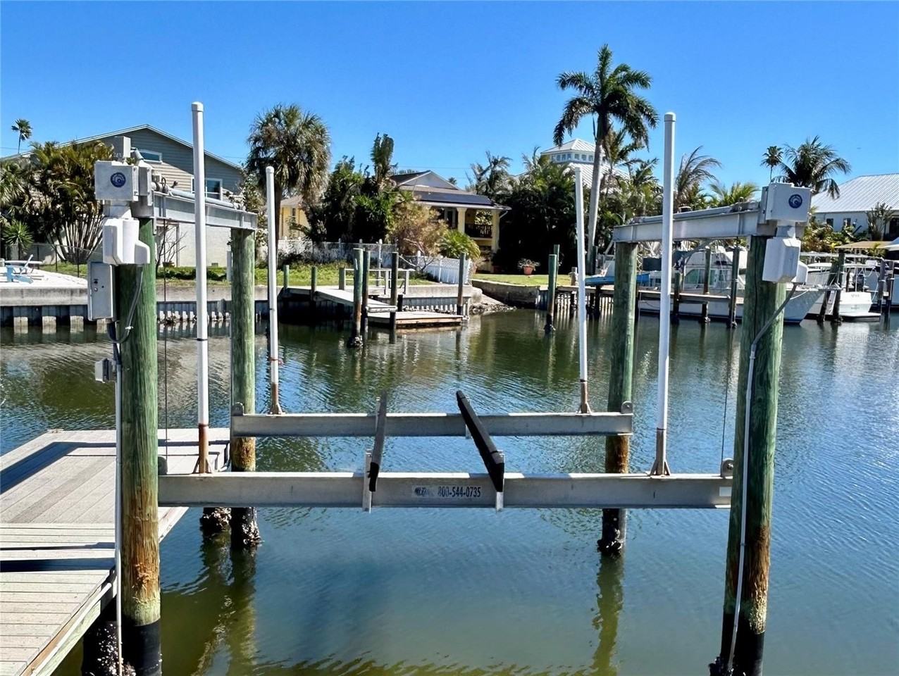 5541 Bayou Grande Blvd Ne - Photo 5 of 22