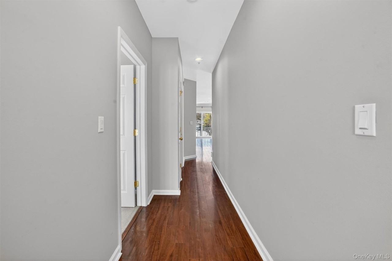 1310 Half Moon Bay Dr - Photo 4 of 29