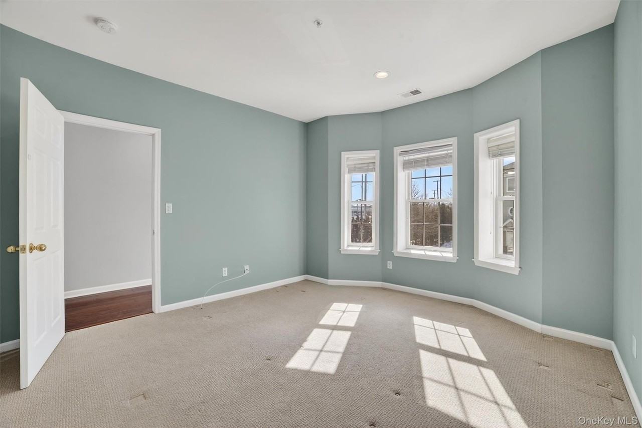 1310 Half Moon Bay Dr - Photo 6 of 29