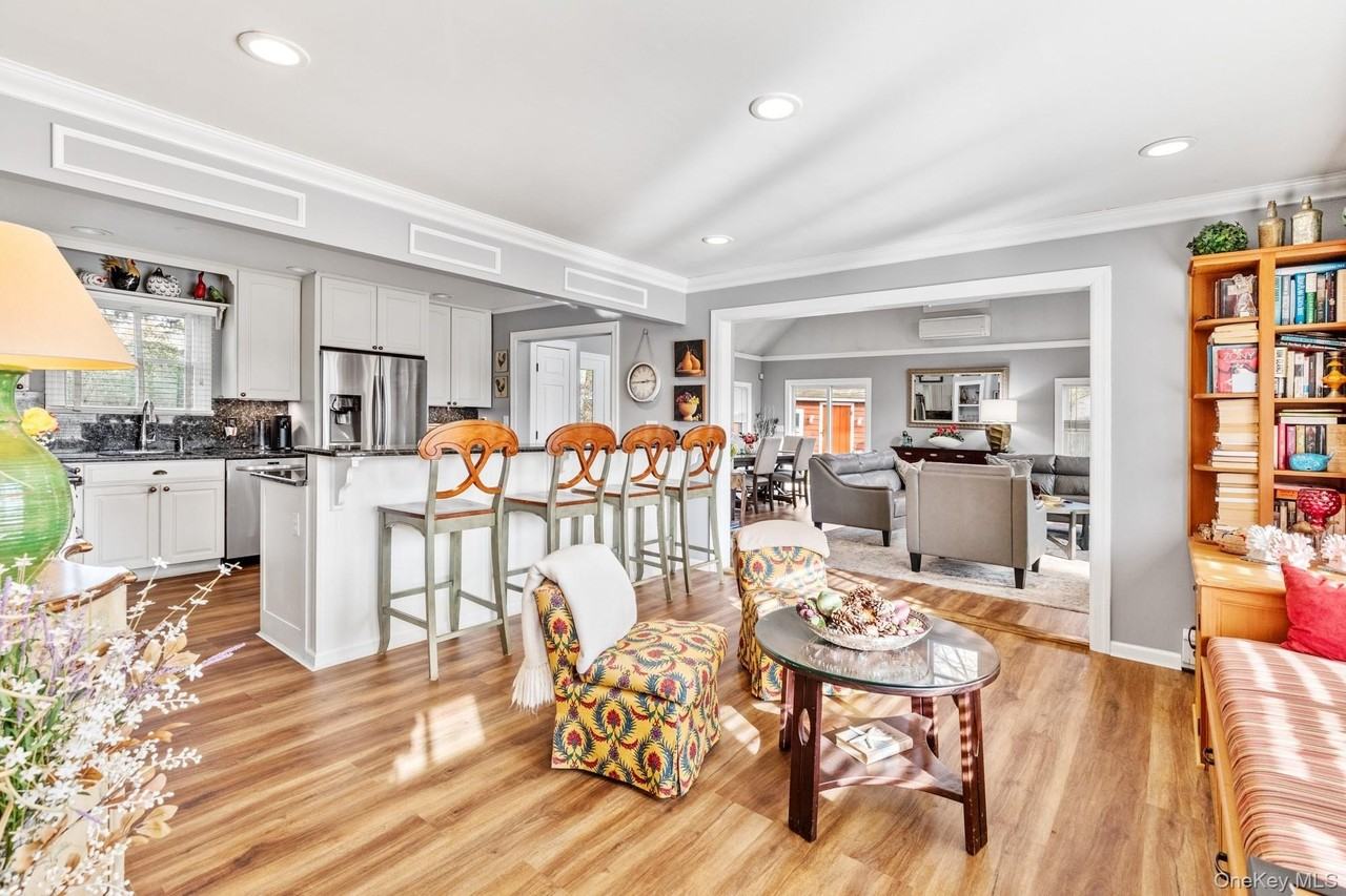 79 E Tiana Rd - Photo 5 of 26