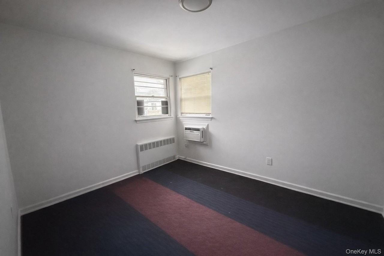 46 Elmira St - Photo 3 of 8