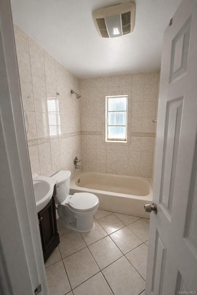 46 Elmira St - Photo 5 of 8