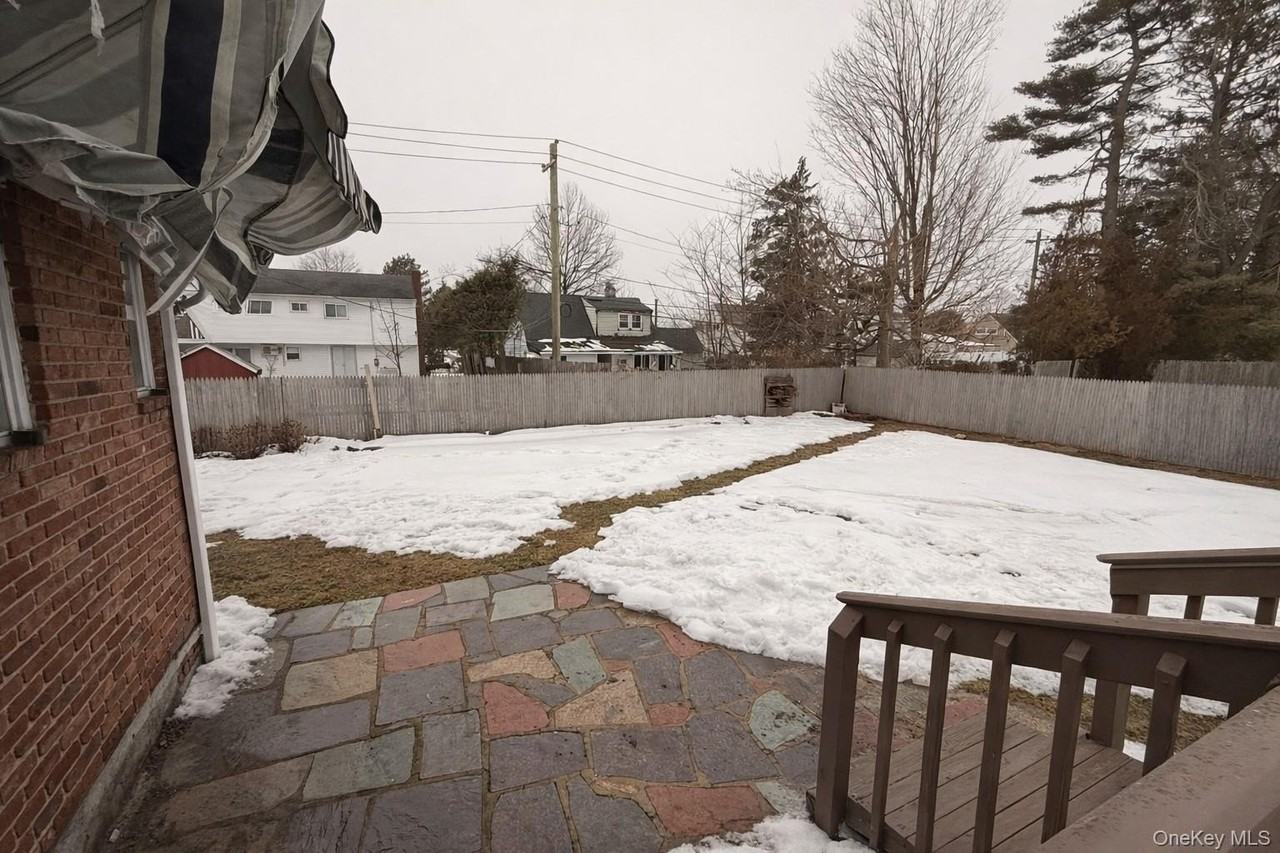 46 Elmira St - Photo 6 of 8