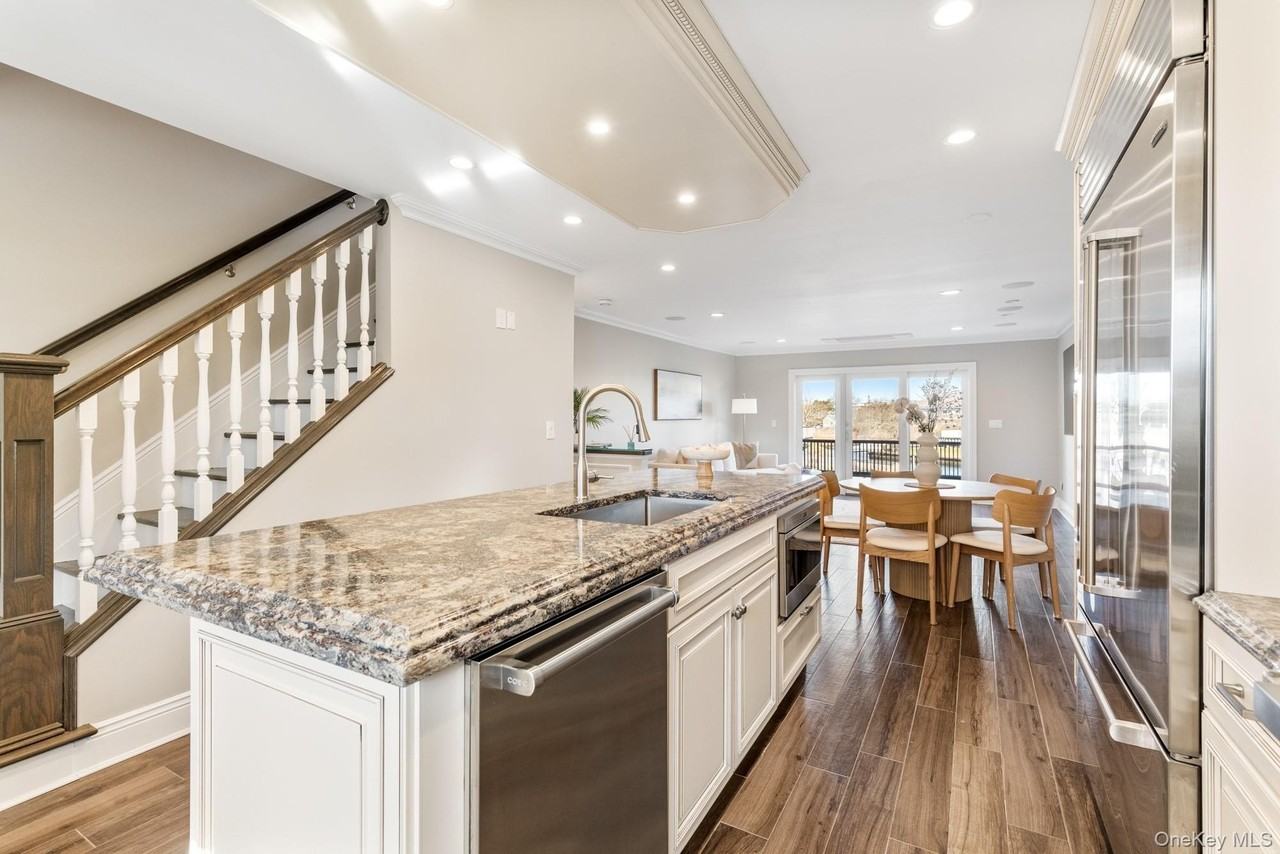 3047 Mitchell Rd - Photo 4 of 23