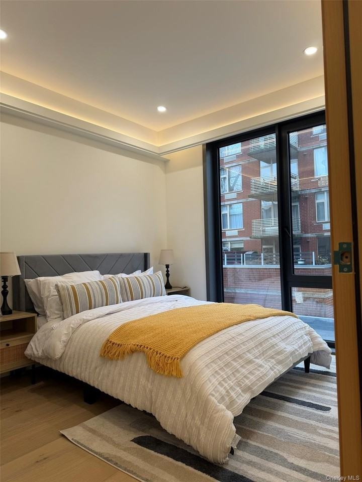 168 E 111th St Unit 4e - Photo 4 of 7