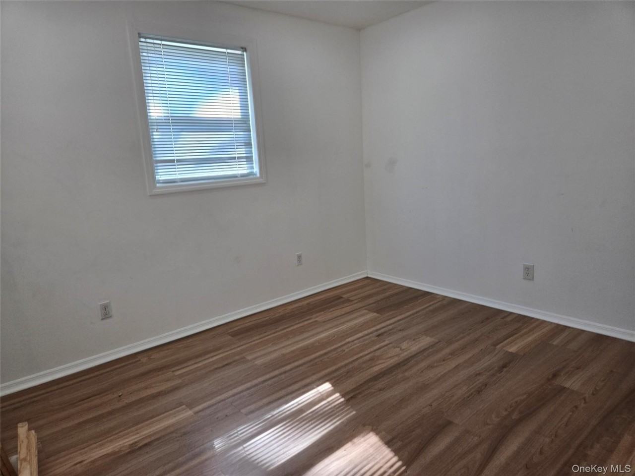 8066 88th Rd 1st Fl - Photo 6 of 6