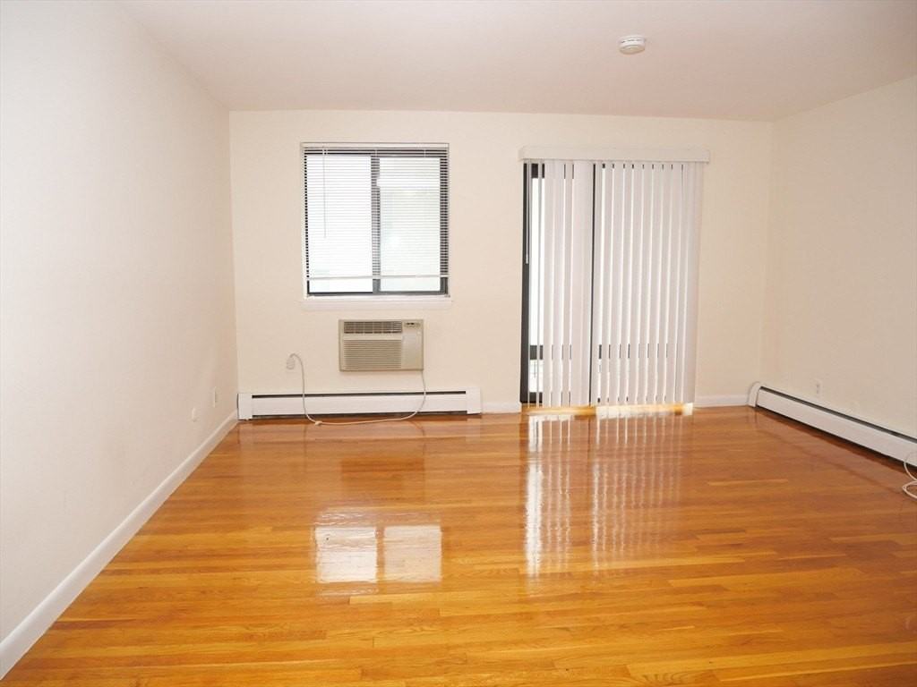 1039 Commonwealth Ave Apt 26 - Photo 3 of 4