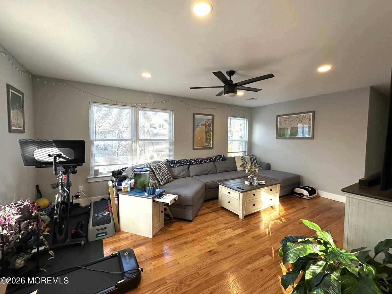 517 Asbury Ave Apt D - Photo 6 of 15