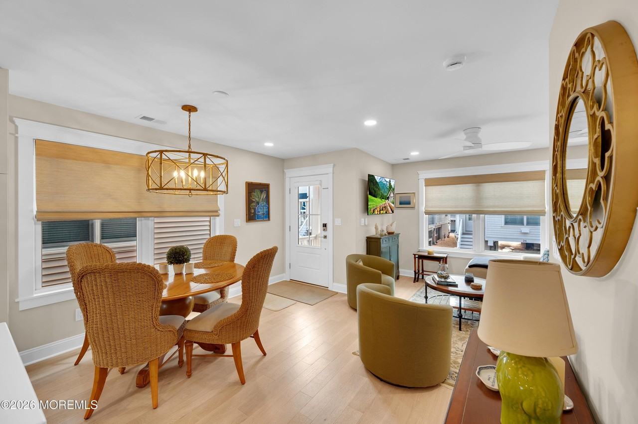 27 Shell Rd Unit 143 - Photo 3 of 23