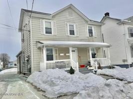 featured image of 15 Doughty St Unit C