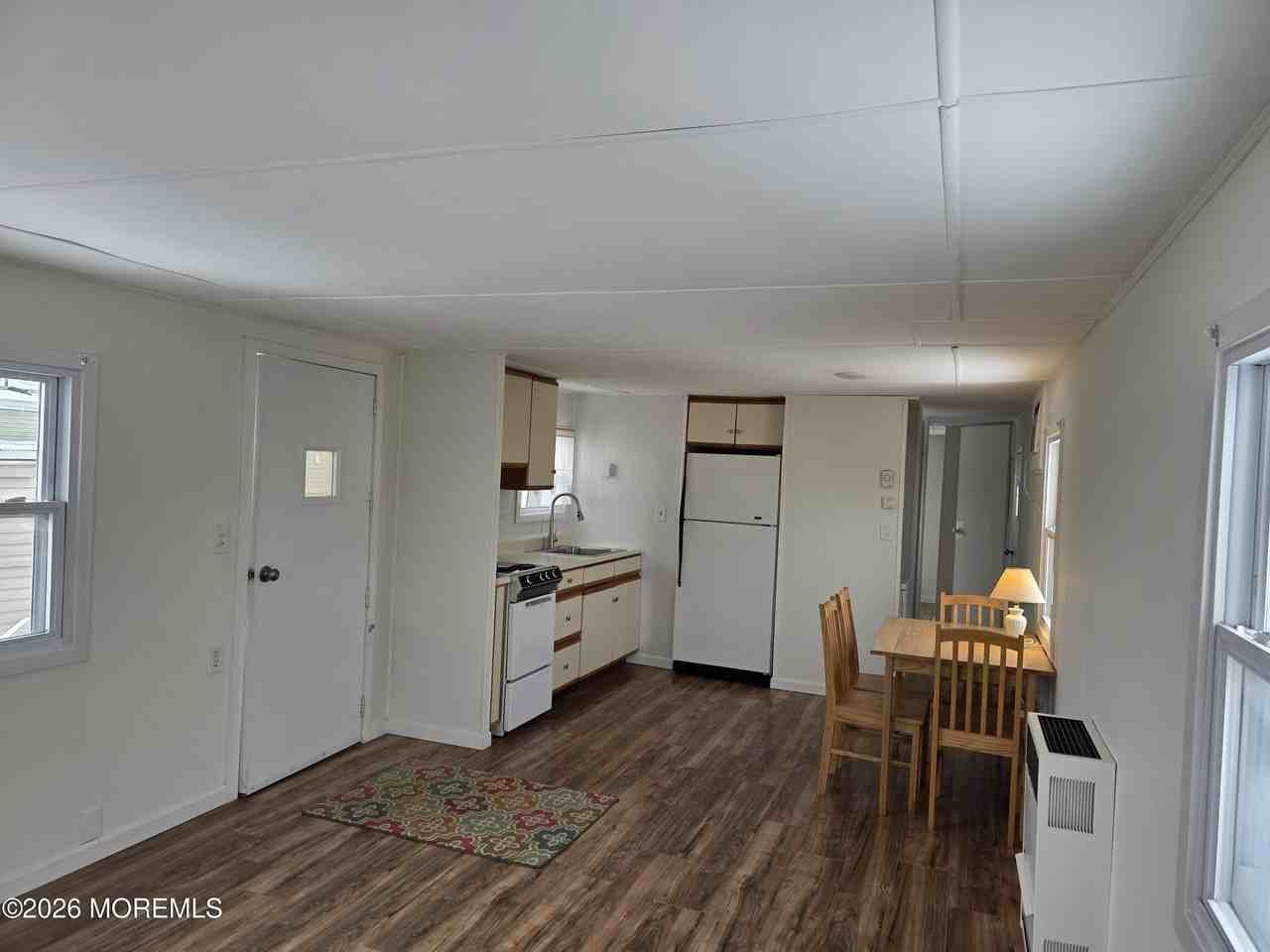 469 S Green St Trlr 63 - Photo 5 of 11