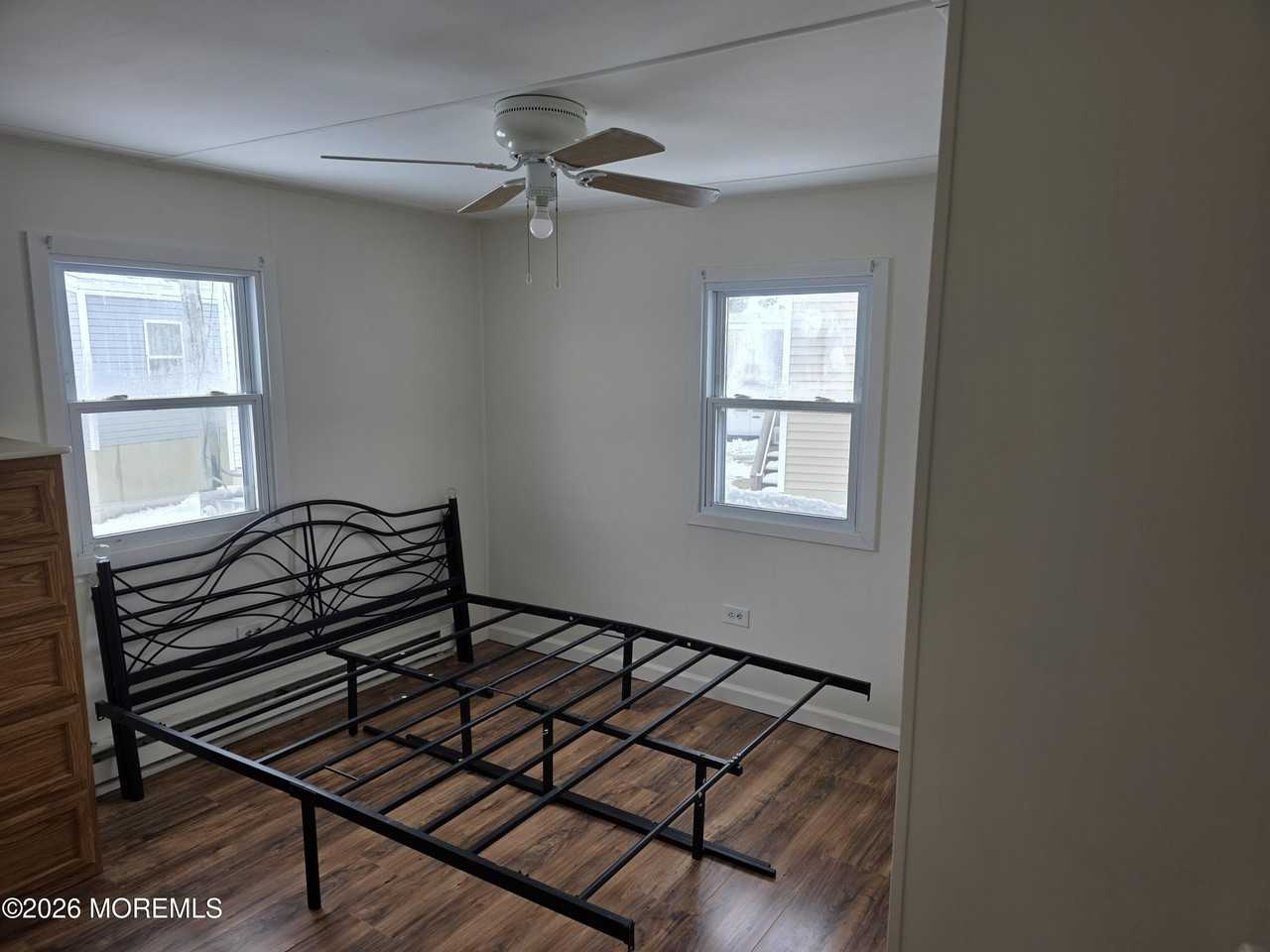 469 S Green St Trlr 63 - Photo 7 of 11